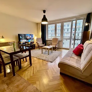  Apartament Raven Metro Fast Wifi 70'tv Netflix Hbomax Appletv