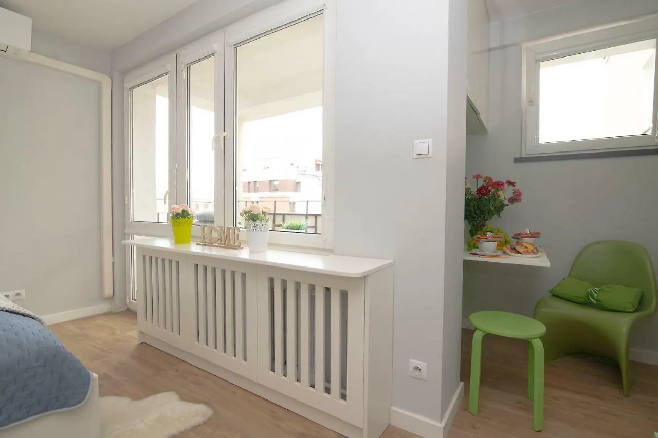 Wlr Apartments - Hoza II Warszawa 0*,