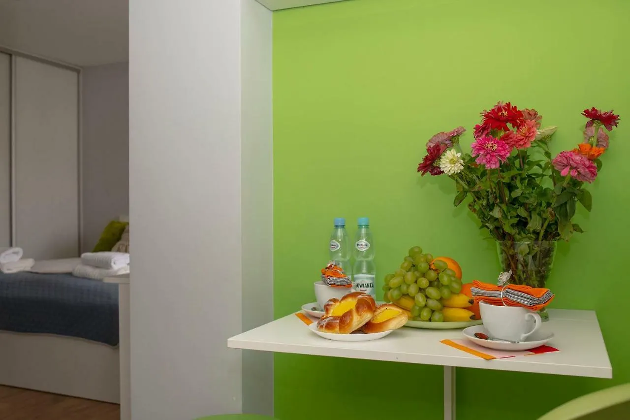 Wlr Apartments - Hoza II Warszawa Polska